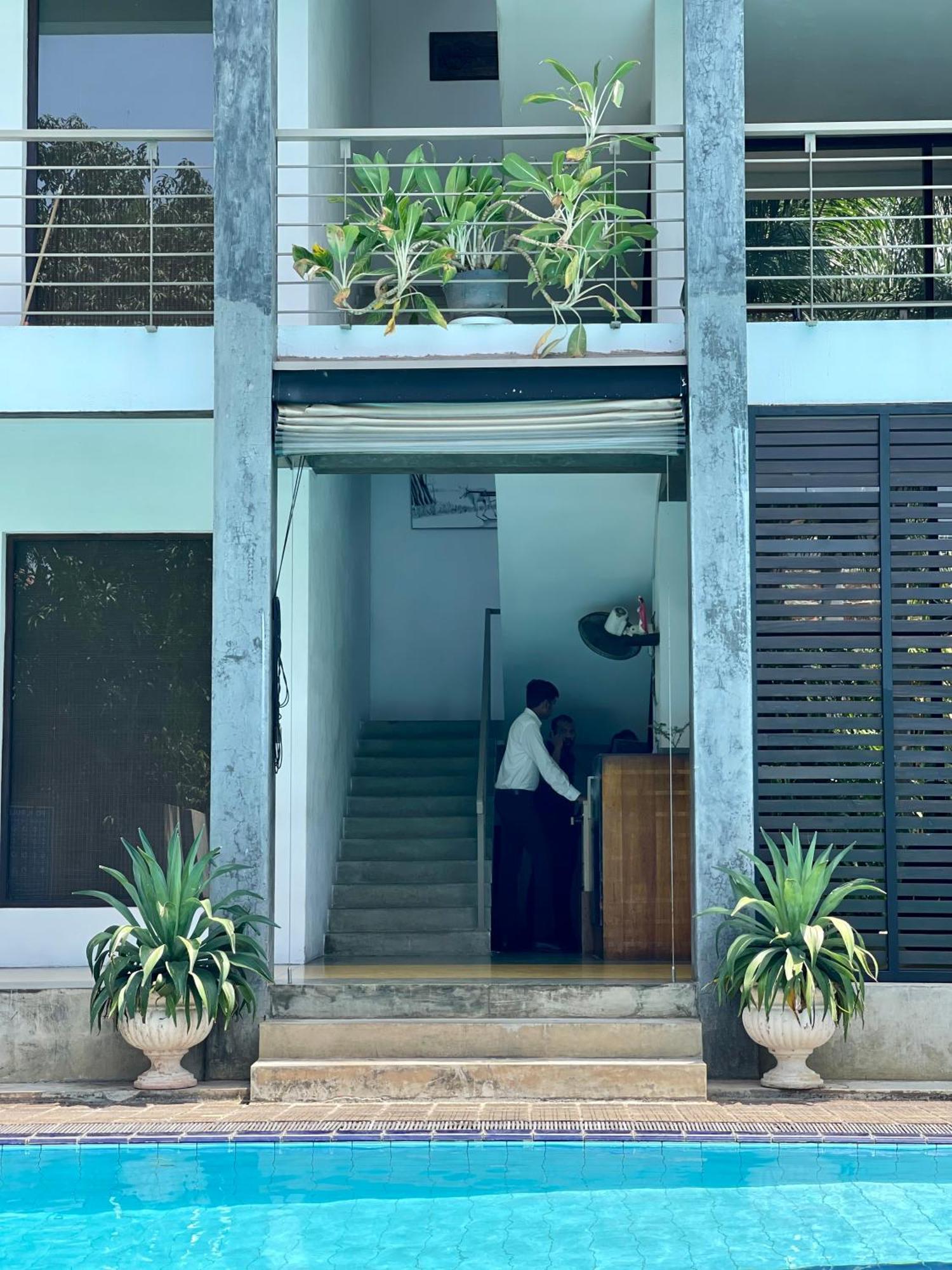 Olanro Hotel