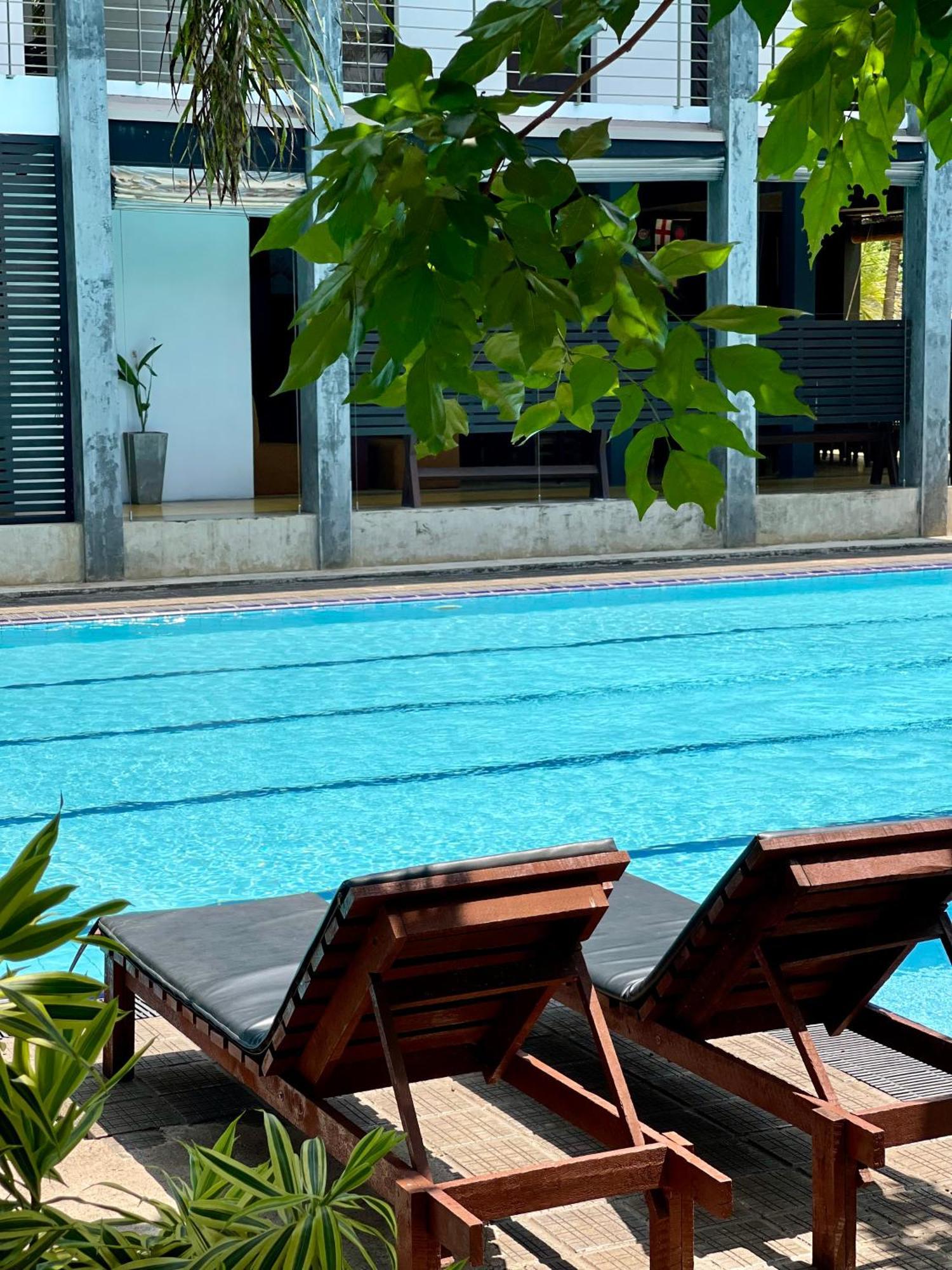 Olanro Hotel 3*
