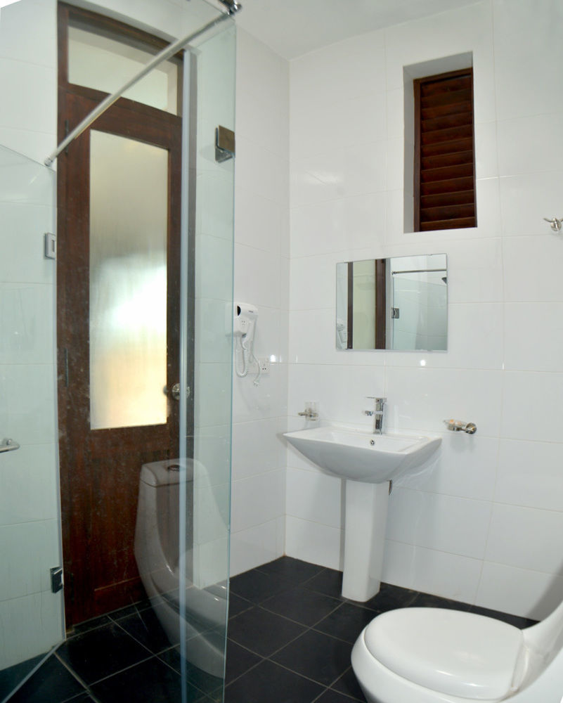 Hotel Olanro Negombo